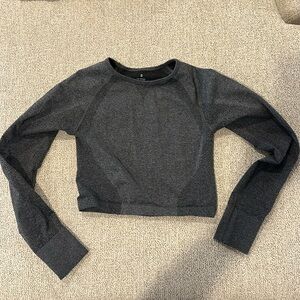 NVGTN Long Sleeve Crop Top sz Small